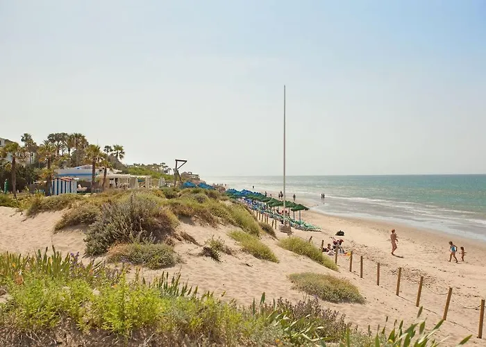 Charming 3Br Apartment 3 Min. Away From The Beach