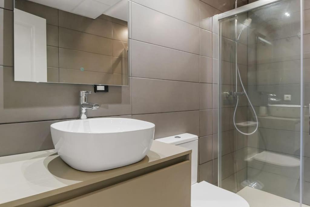 Charming 3br 3 Min. Away From The