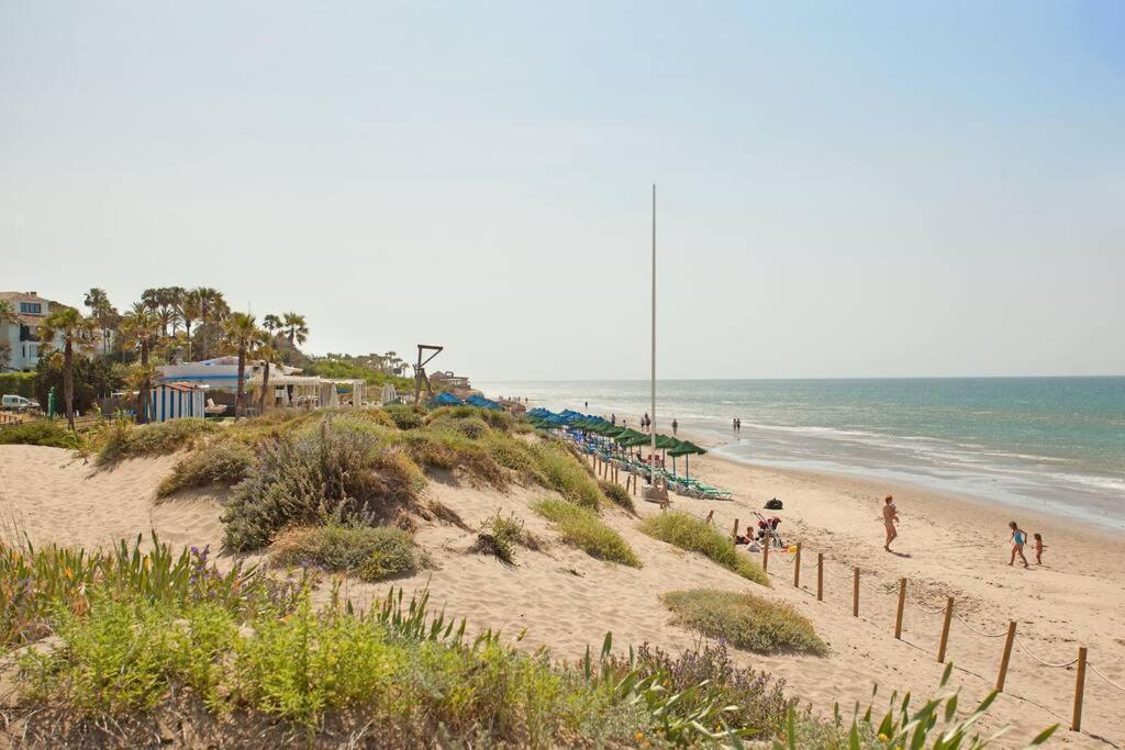 Charming 3br 3 Min. Away From The Apartamento